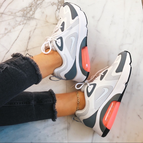 Nike Shoes - Air max 200(comfy)